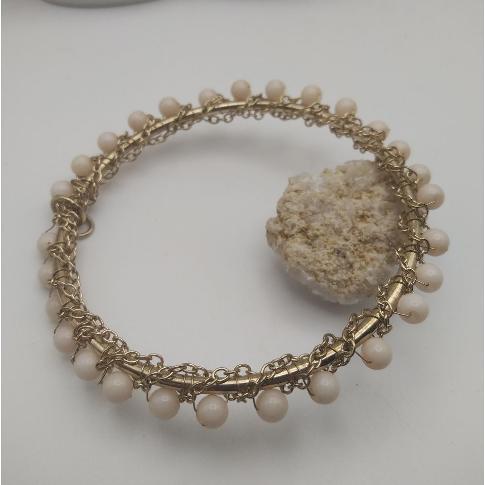 Regency tea time bracelet